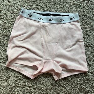 ALO Yoga Pink Women's Shorts